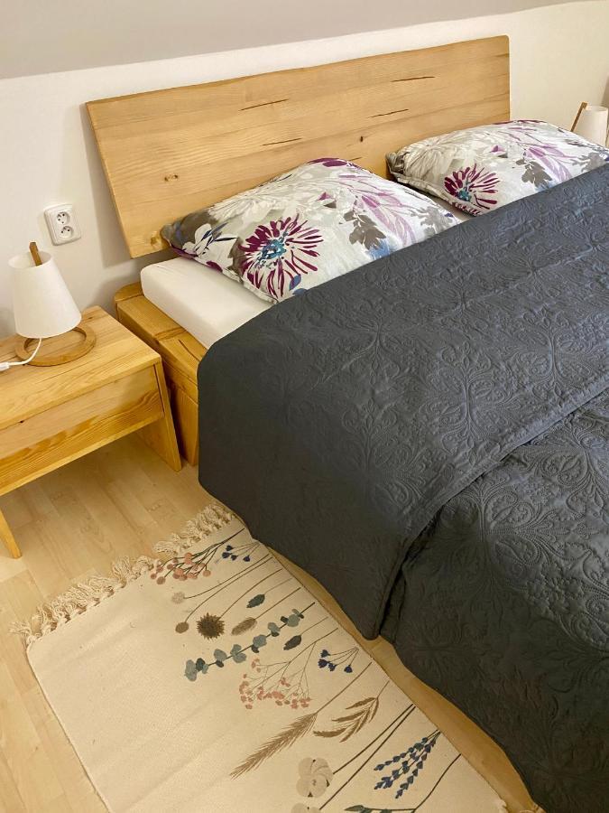 Camphouse Villa Chvalšiny Buitenkant foto
