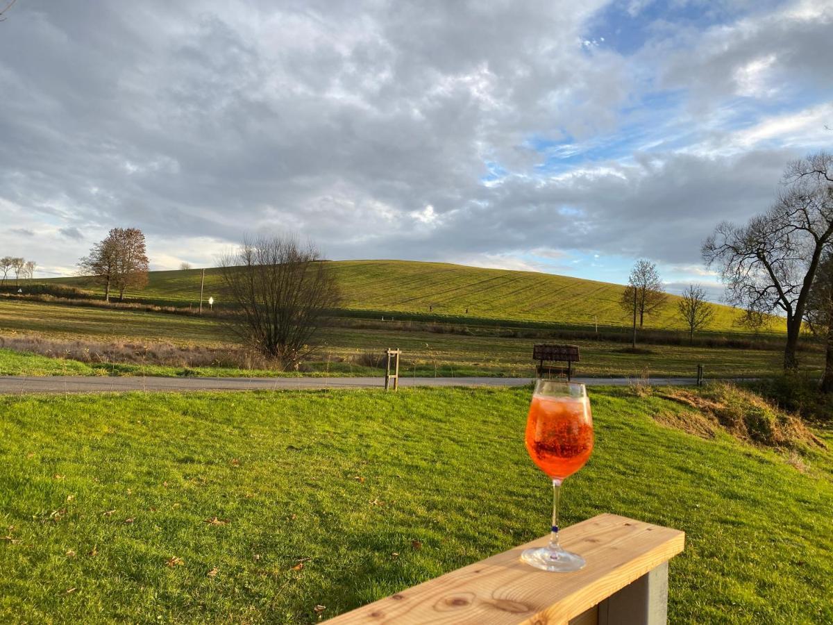 Camphouse Villa Chvalšiny Buitenkant foto
