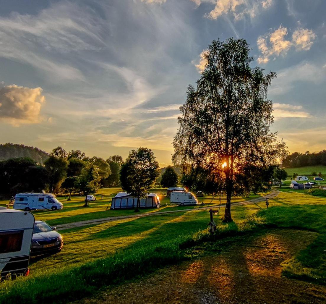 Camphouse Villa Chvalšiny Buitenkant foto